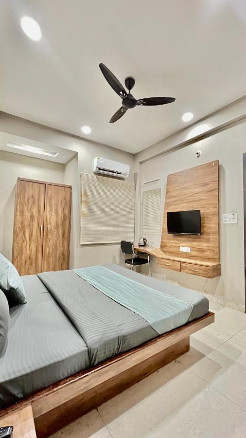 Stayzy Evanka Indore Exterior photo
